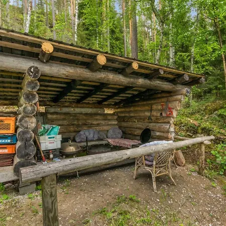 Holiday home Holiday Vuorenpeikko